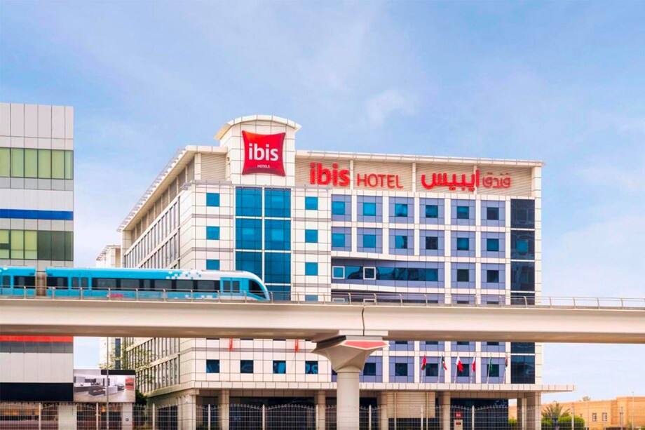Готель Ibis Al Barsha