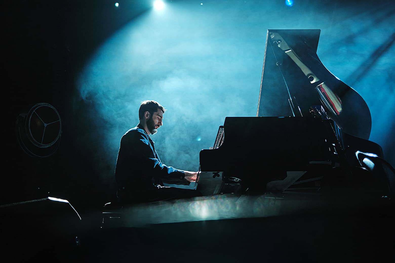 UAE Magazine | Evgeny Grinko live