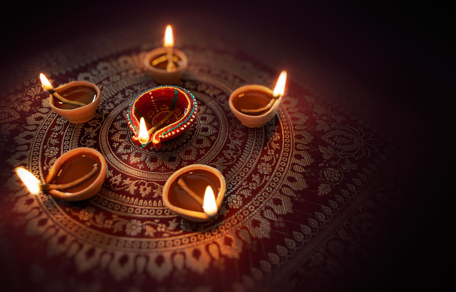 UAE Magazine | Jhilmil Diwali