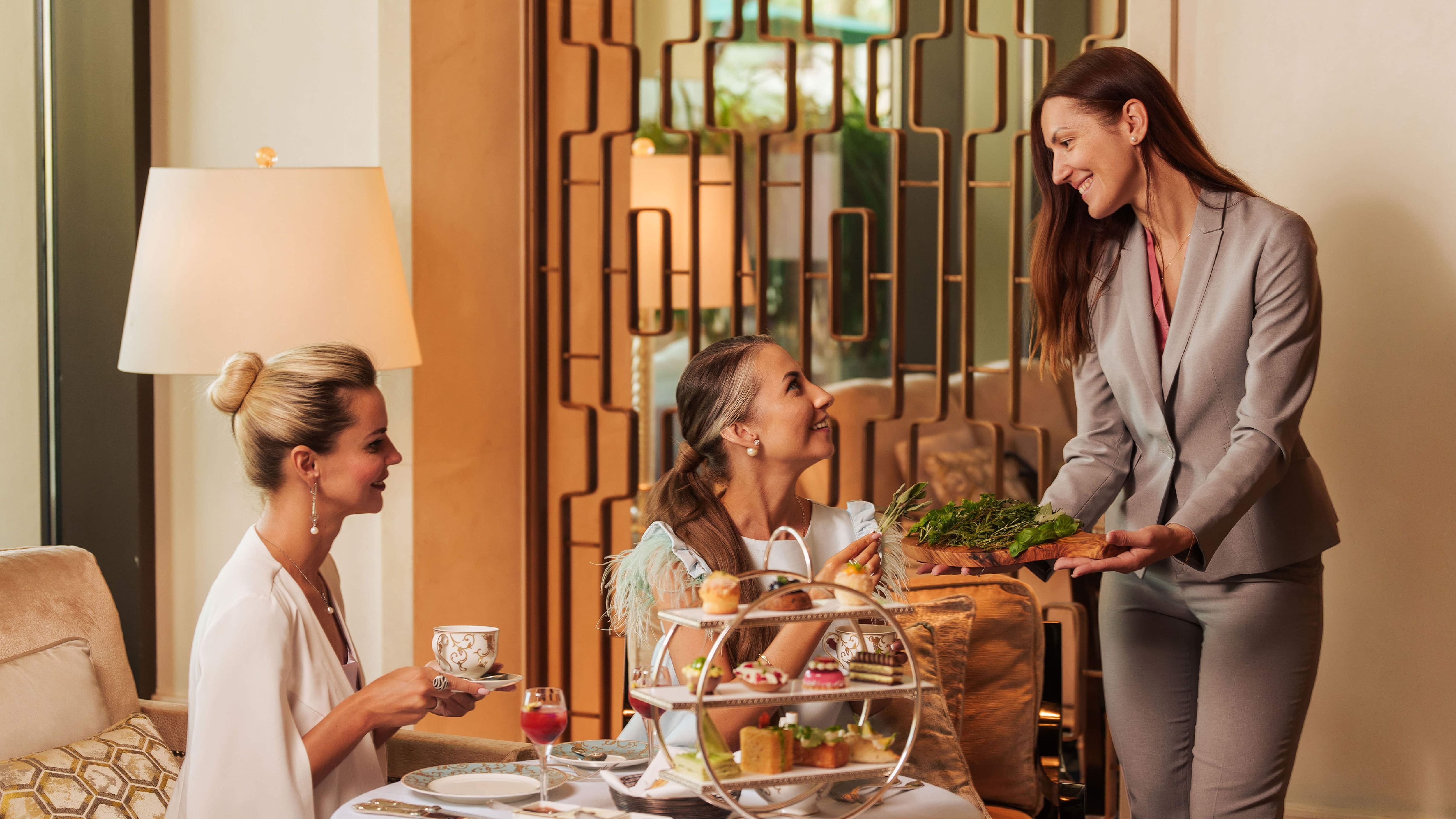 Best afternoon teas in Dubai Four Seasons