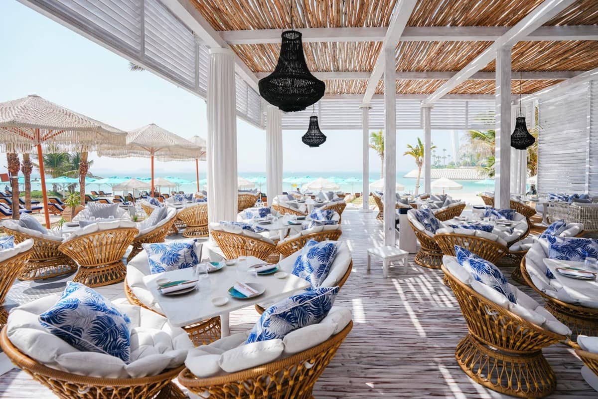 Beach dining