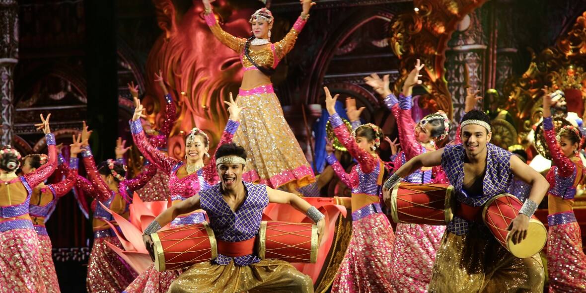 /GatherContent/article/d/diwali-in-dubai/media/diwali-in-dubai-bollywood-park-6