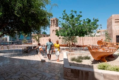 dubai clothing guide