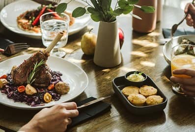 dubai-hipster-cafe-header