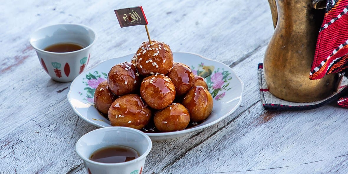 dubais-must-try-traditional-arabian-desserts-luqaimaat