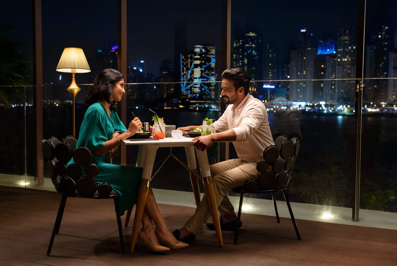 Nineveh romantic resturent in dubai