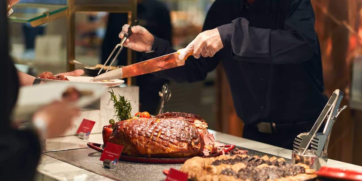 Saffron brunch at Atlantis, The Palm