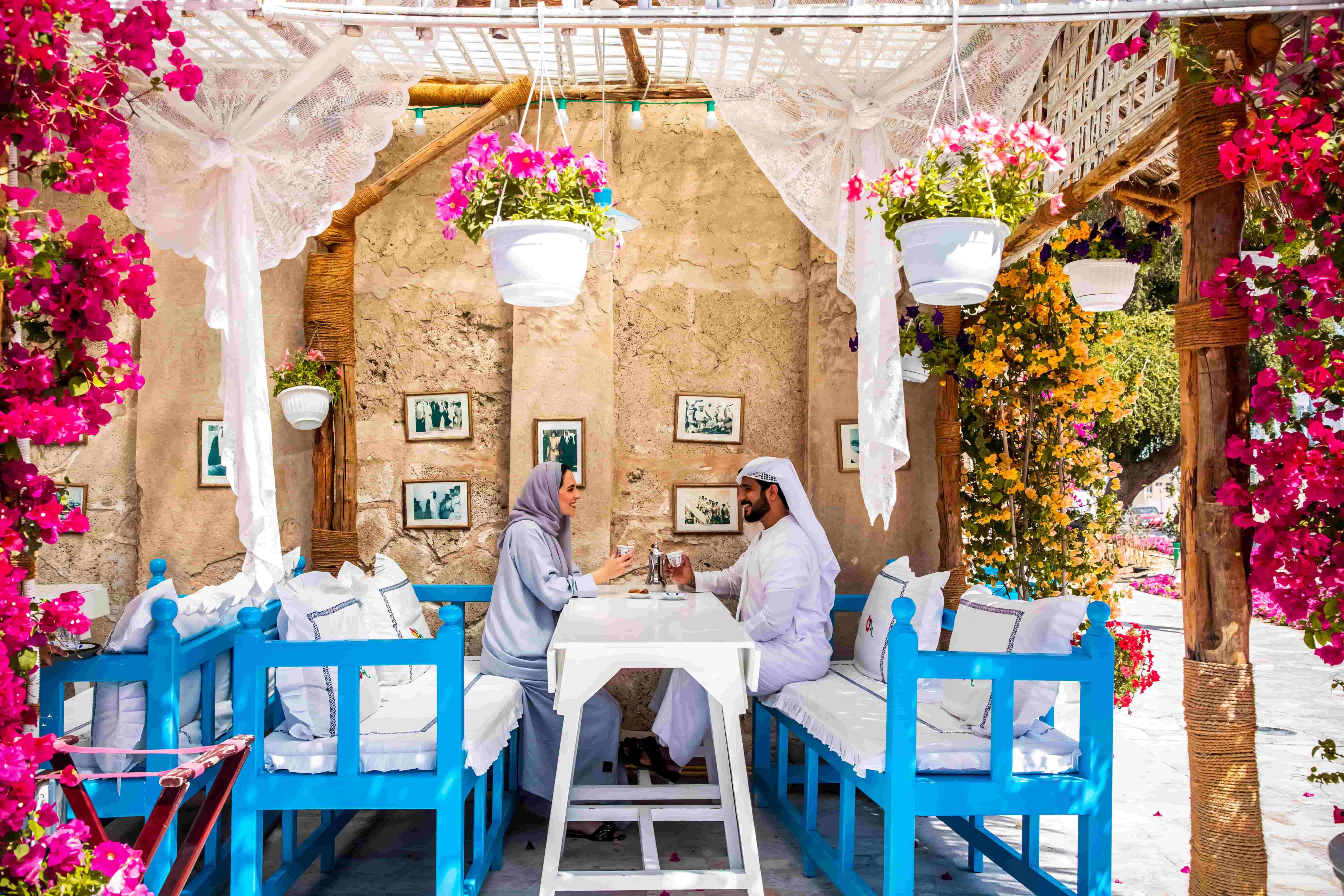 Gemme culinarie: i 20 migliori ristoranti di Dubai e i loro vivaci dintorni  - Paragon Properties