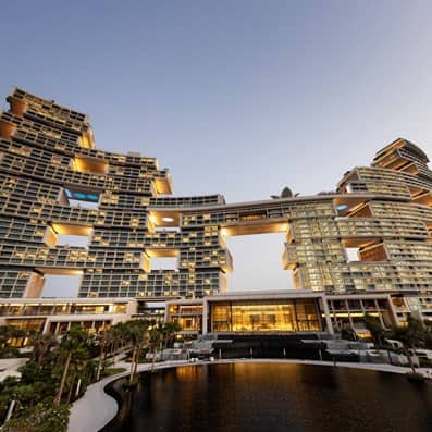 Exterior of Atlantis The Royal