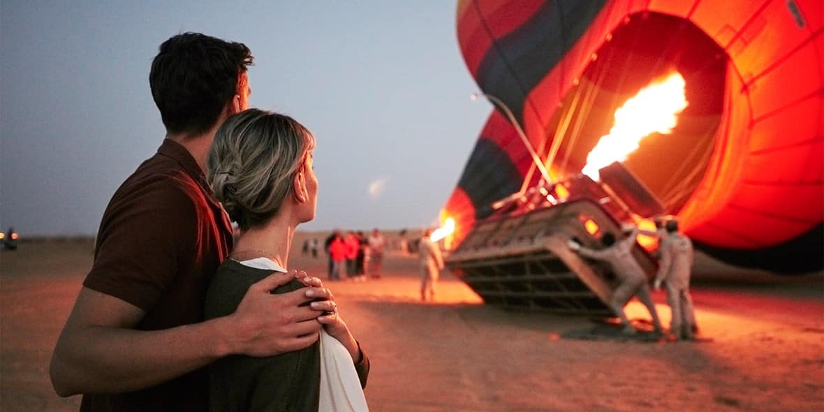 celebrate-milestone-events-hot-air-ballon