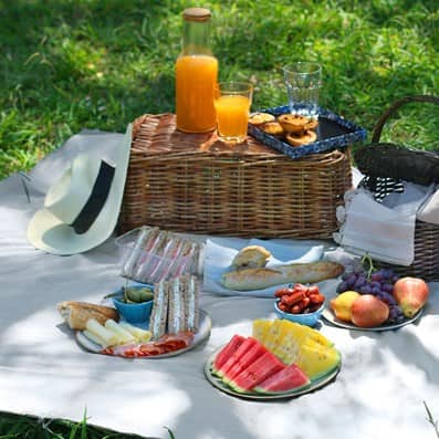 /GatherContent/article/p/picnic-spots-in-dubai/media/picnic-spots-in-dubai-hero