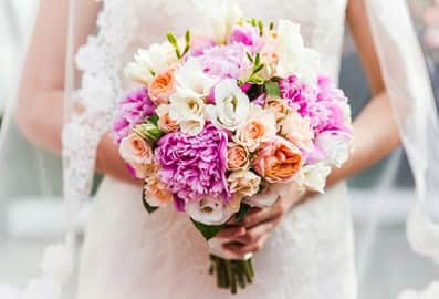Wedding flower bouquet