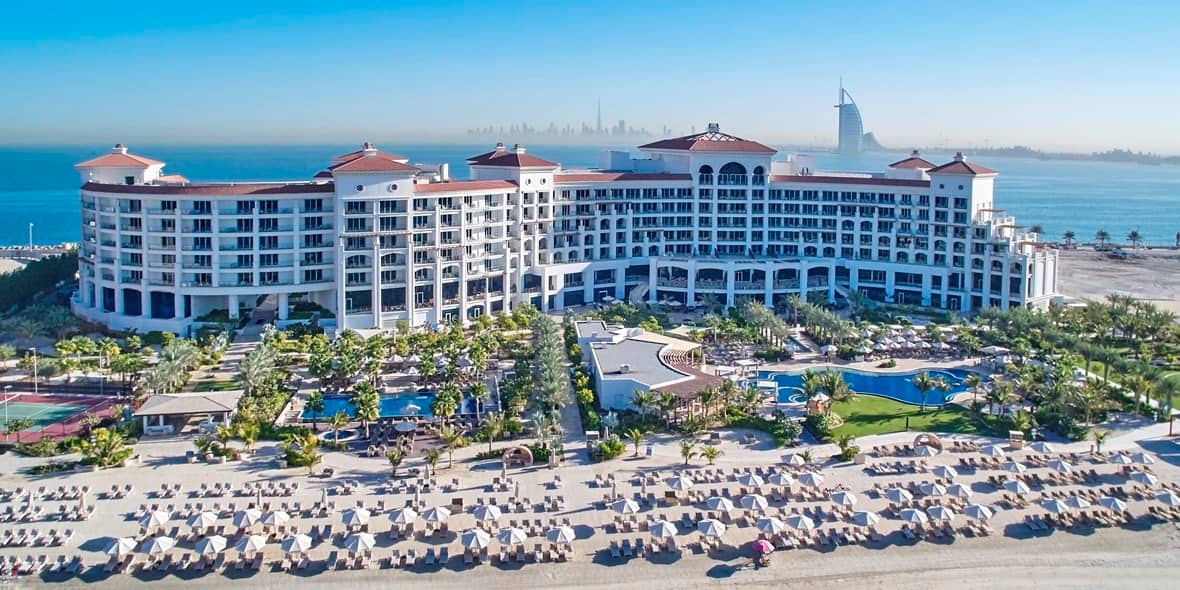 /GatherContent/article/r/romatic-getaways-in-dubai/media/romatic-getaways-in-dubai-waldorf-astoria-palm-4