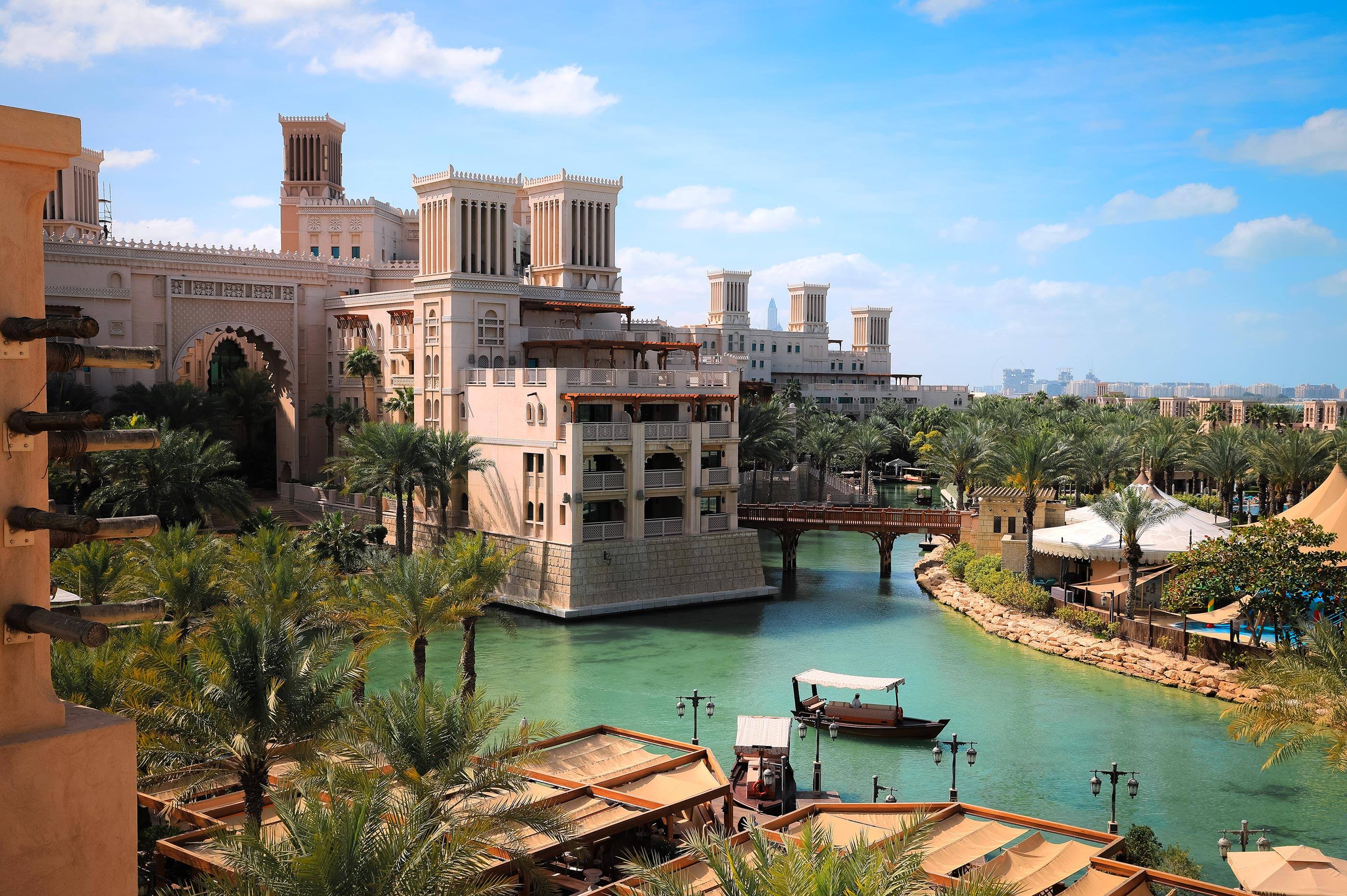 Мадинат джумейра дубай