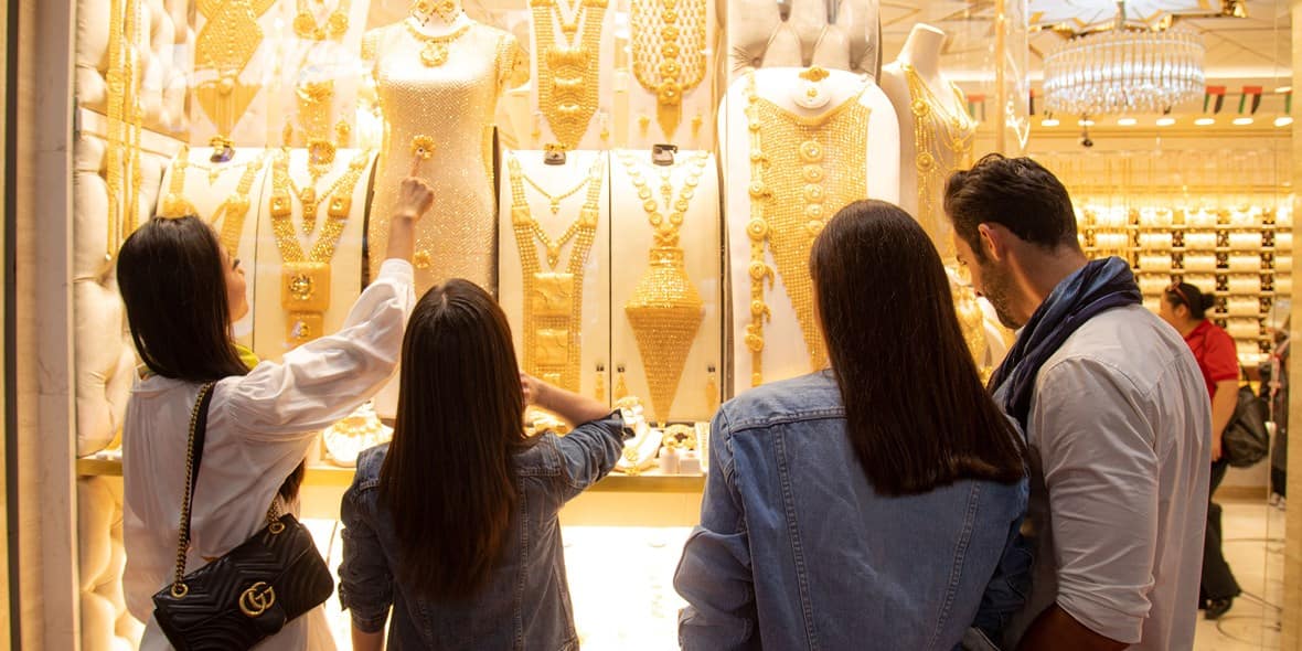 take-home-these-unique-dubai-souvenirs-gold-souk-dtcm