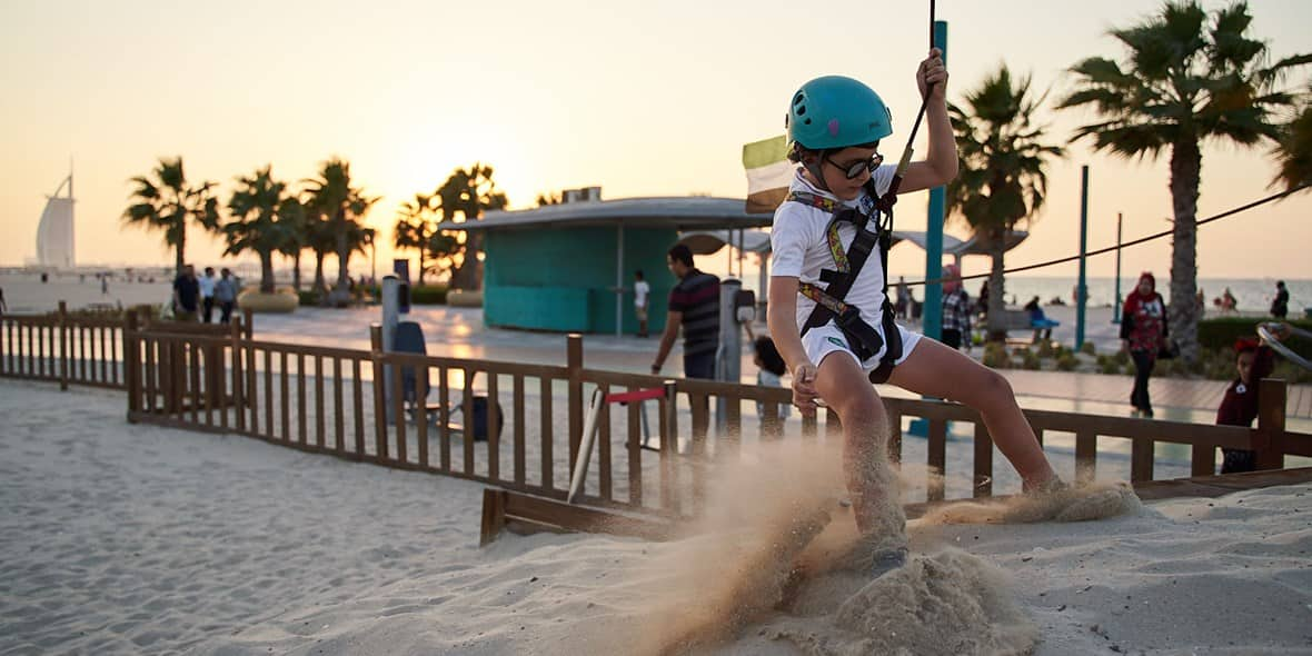 the-hot-list-family-kite-beach