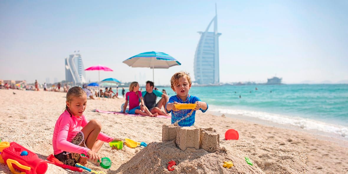 /GatherContent/article/t/things-to-do-with-kids-in-dubai/media/things-to-do-with-kids-in-dubai-kite-beach