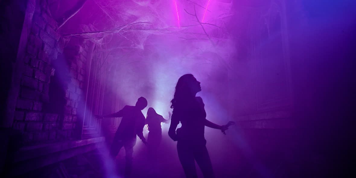 top-activities-for-teenagers-img-haunted-1