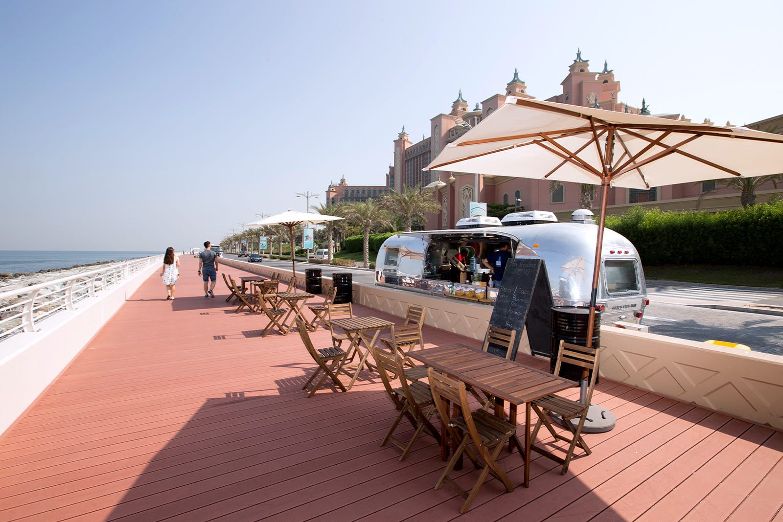 Boo Boo Laand interior