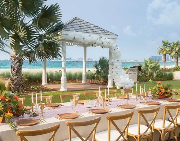 Hochzeitslocation am Strand beim The Ritz Carlton Dubai