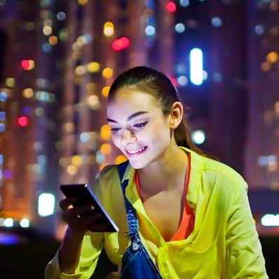useful-dubai-apps-hero