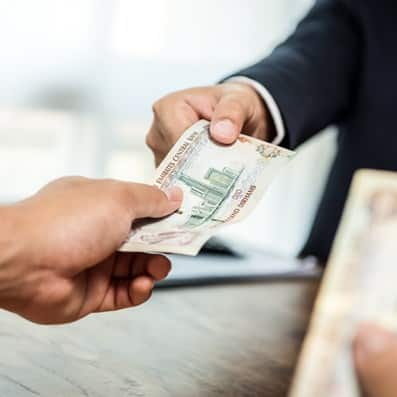where-to-exchange-money-in-dubai-getty-header