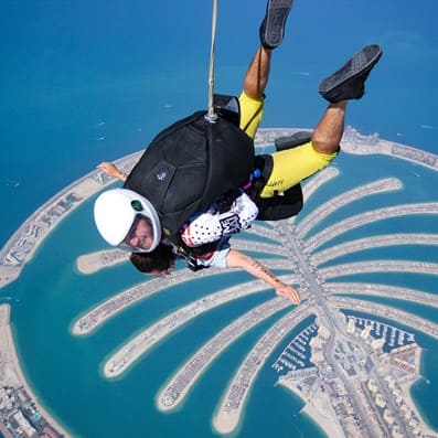will-smith-in-dubai-skydive-2