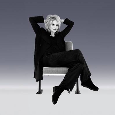 dame joanna lumley dubai opera