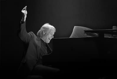 richard clayderman dubai opera