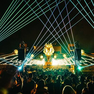 terra solis closing party