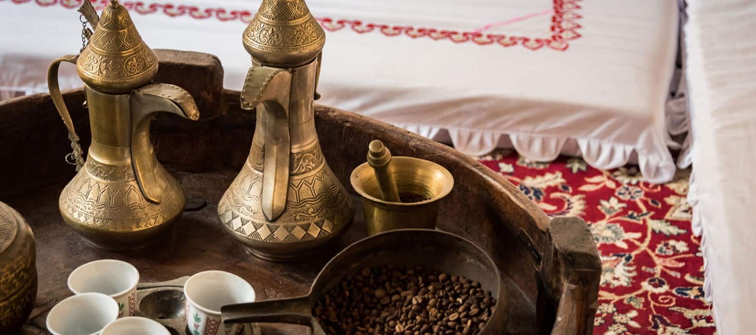 Coffee pot: Shopping Souvenirs in Dubai 