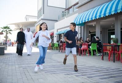 Waterfront Market Promenade