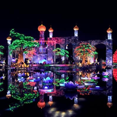 Dubai Garden Glow