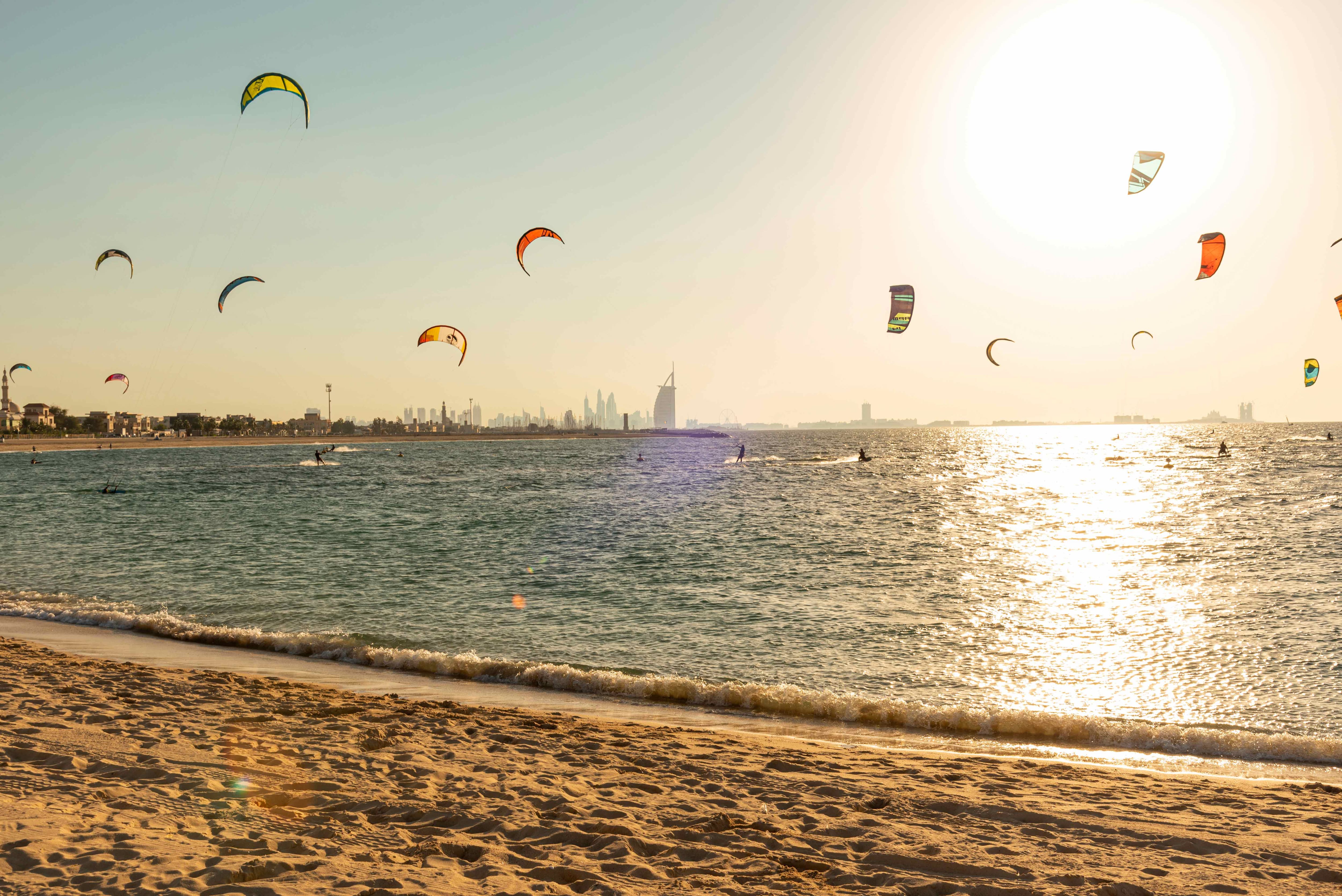 迪拜风筝冲浪学校