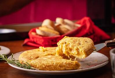 Lola Taberna Español