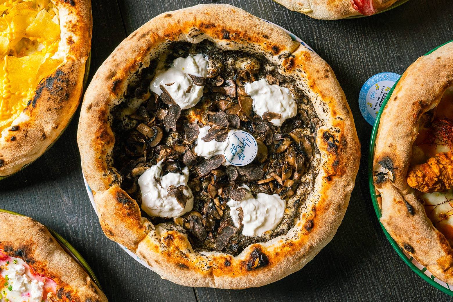 market island food hall