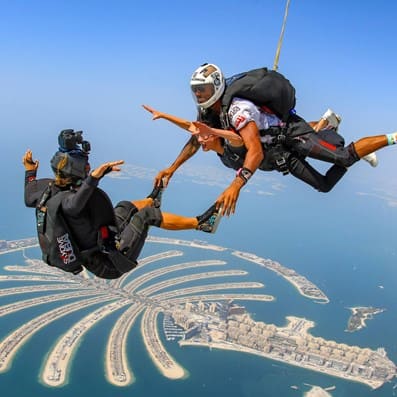 Skydiving in Dubai over the Palm