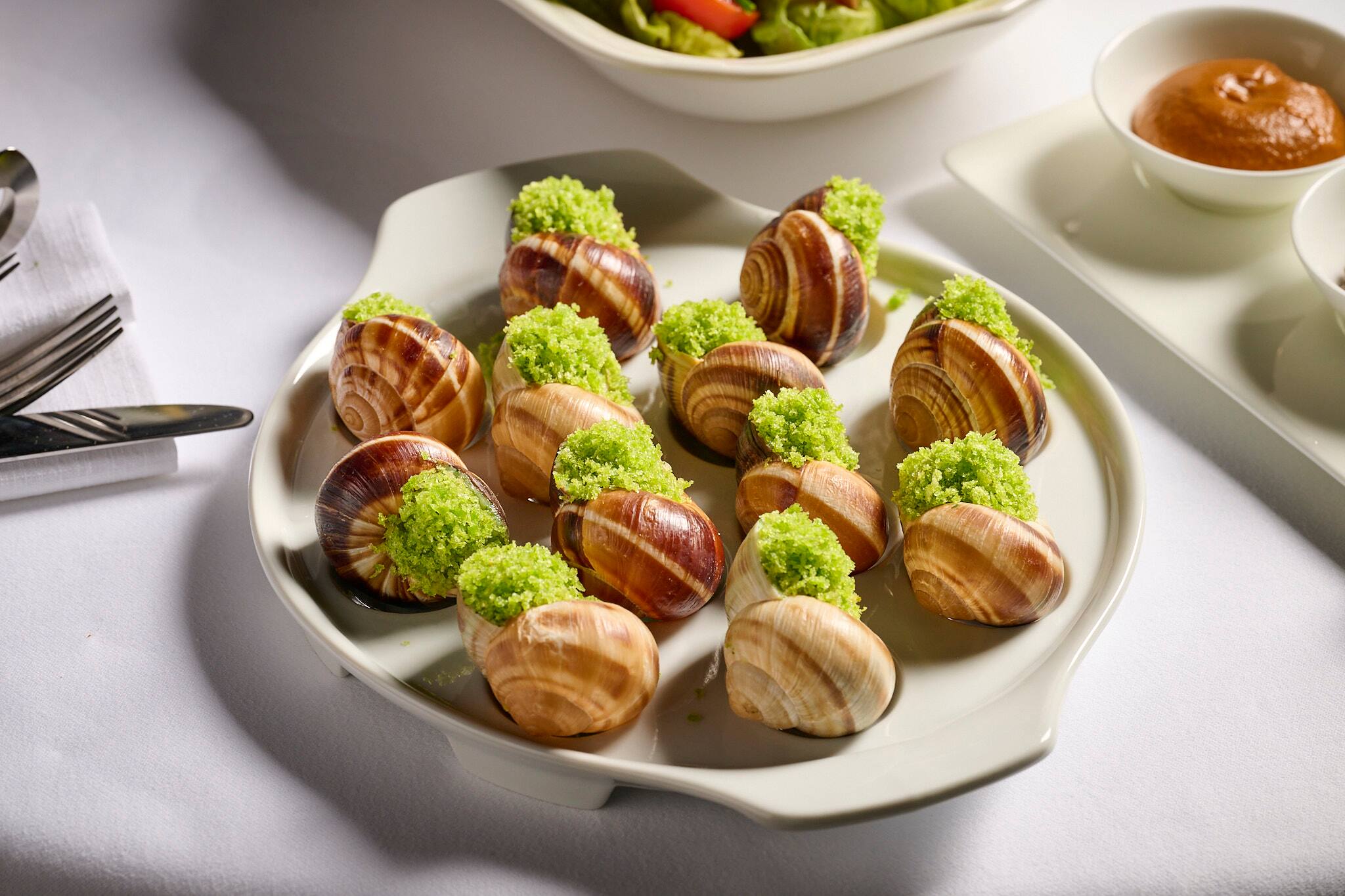 French restaurant tete-a-tete FIVE LUXE 