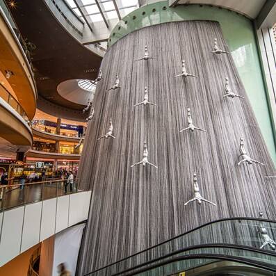 PHOTOS: See Inside the World's Biggest Mall in Dubai