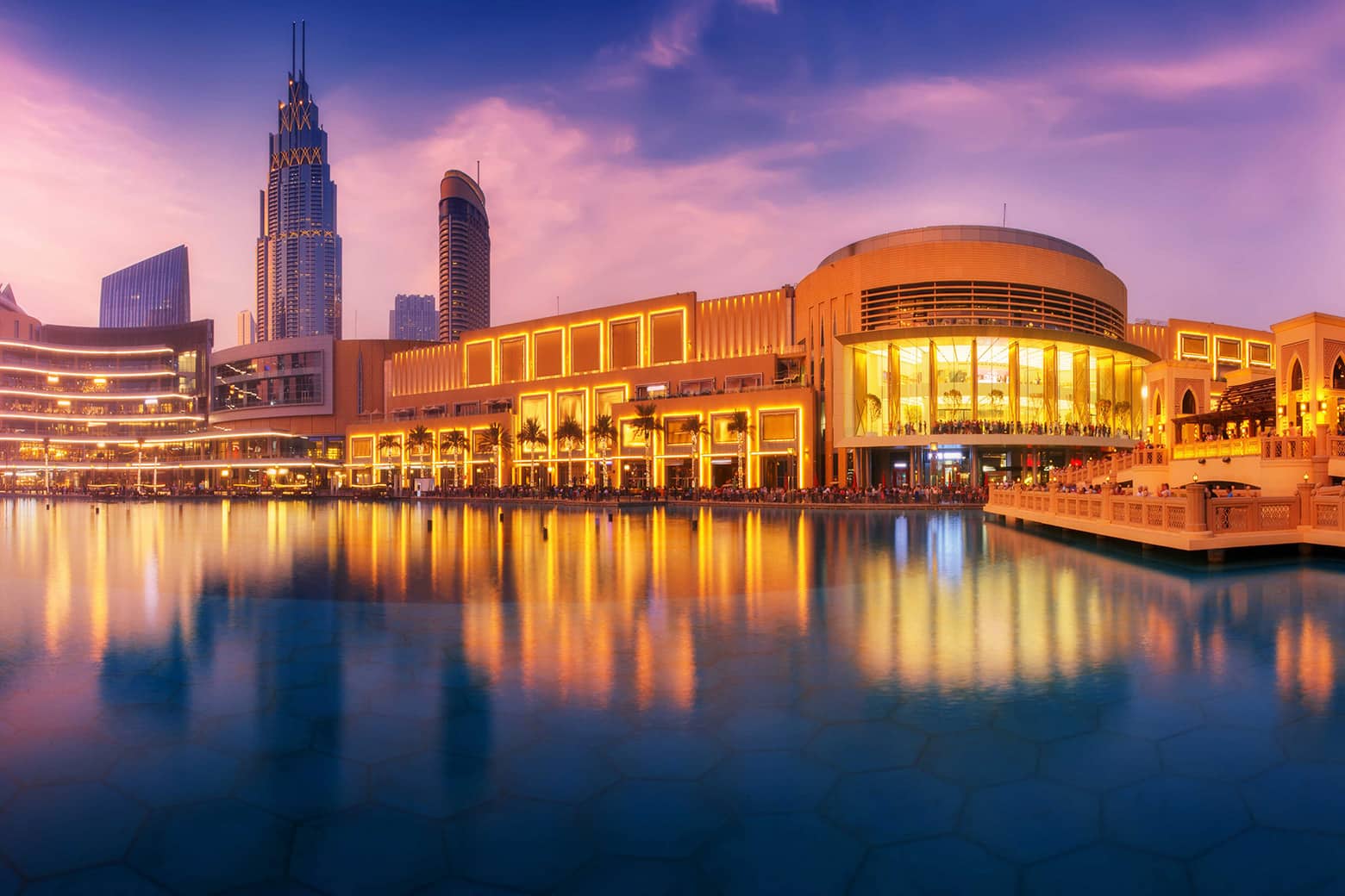 Dubai Mall exterior