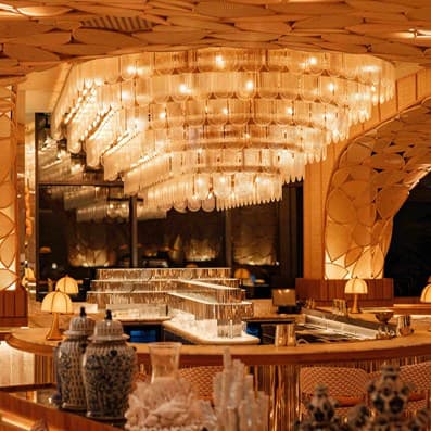 Интерьеры ресторана KIRA