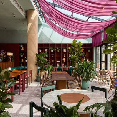 PEOPLE restaurant interiors