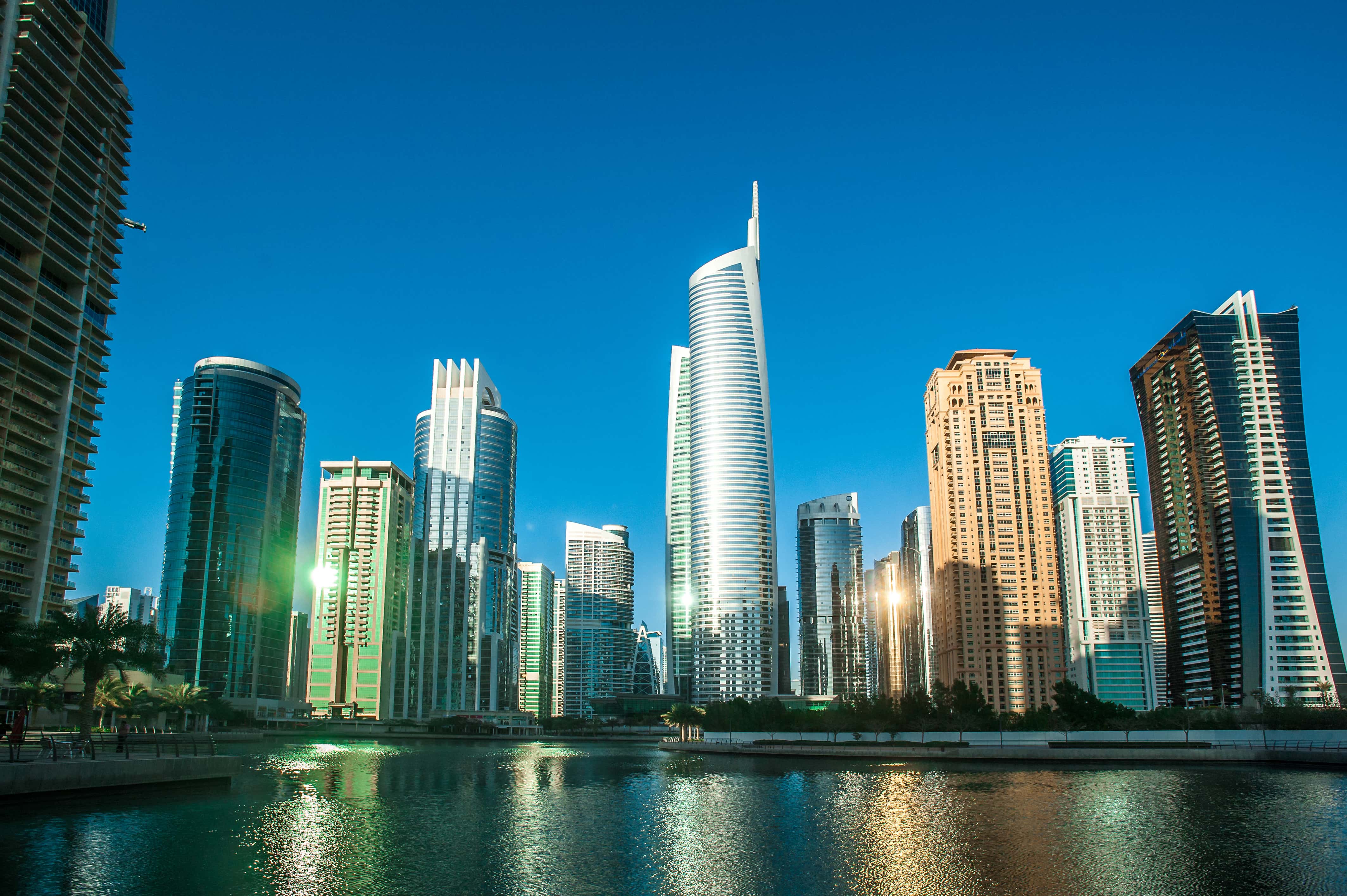Free dubai store