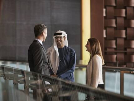 dtcm-networking-business-events-team-people