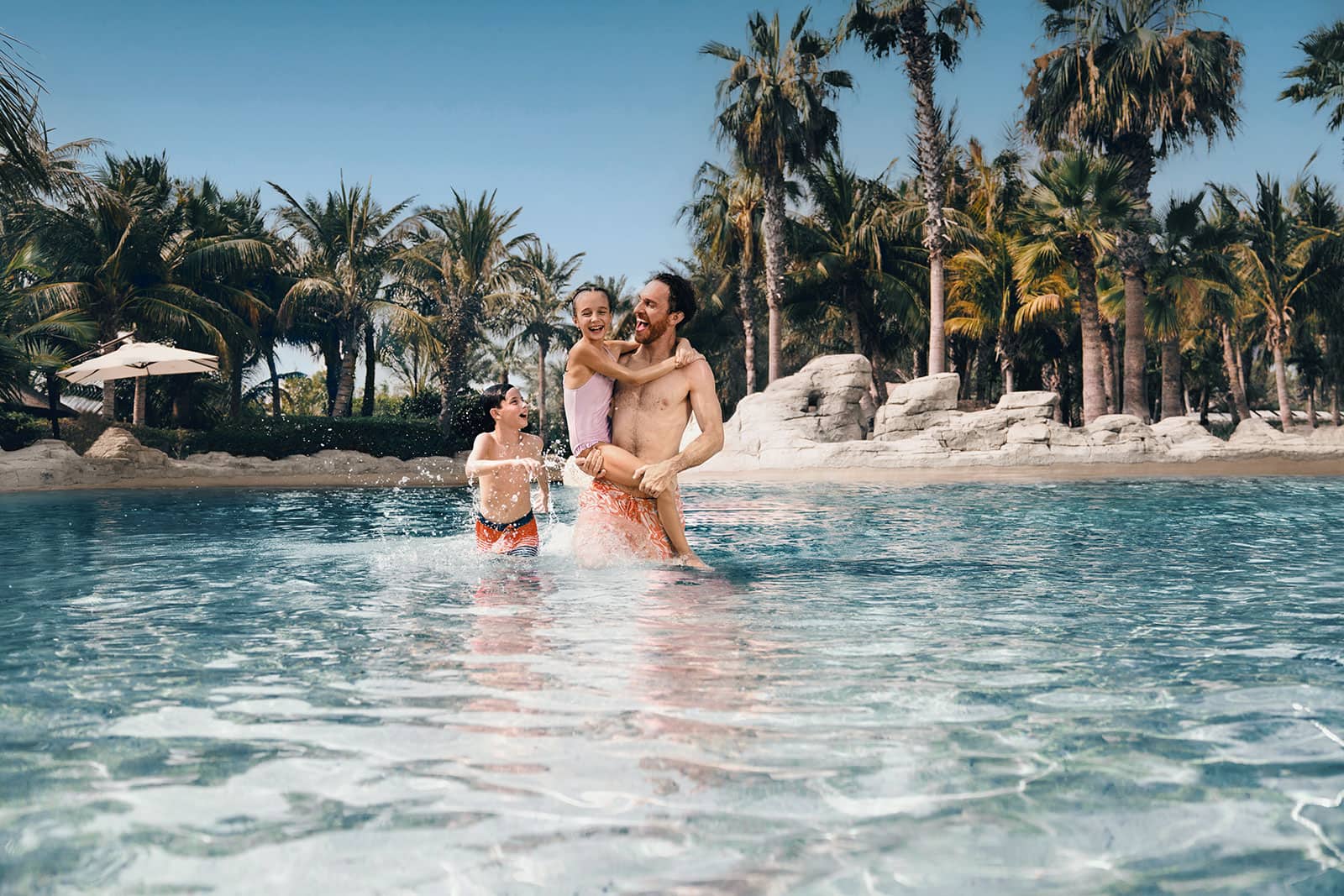 family header dach winter