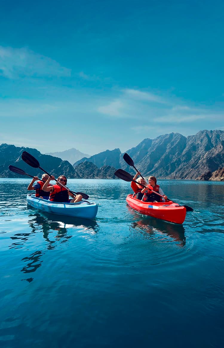 Hatta Kayak Family