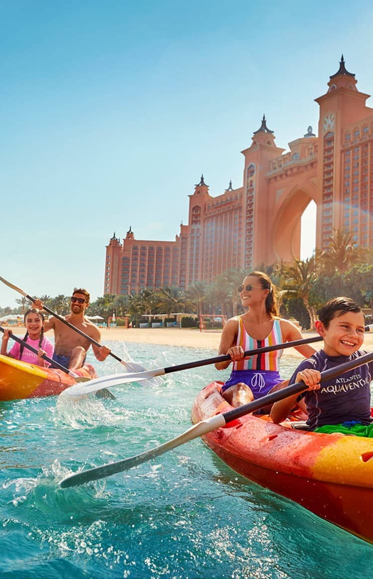 Summer in Dubai - Kayaking at Atlantis The Palm