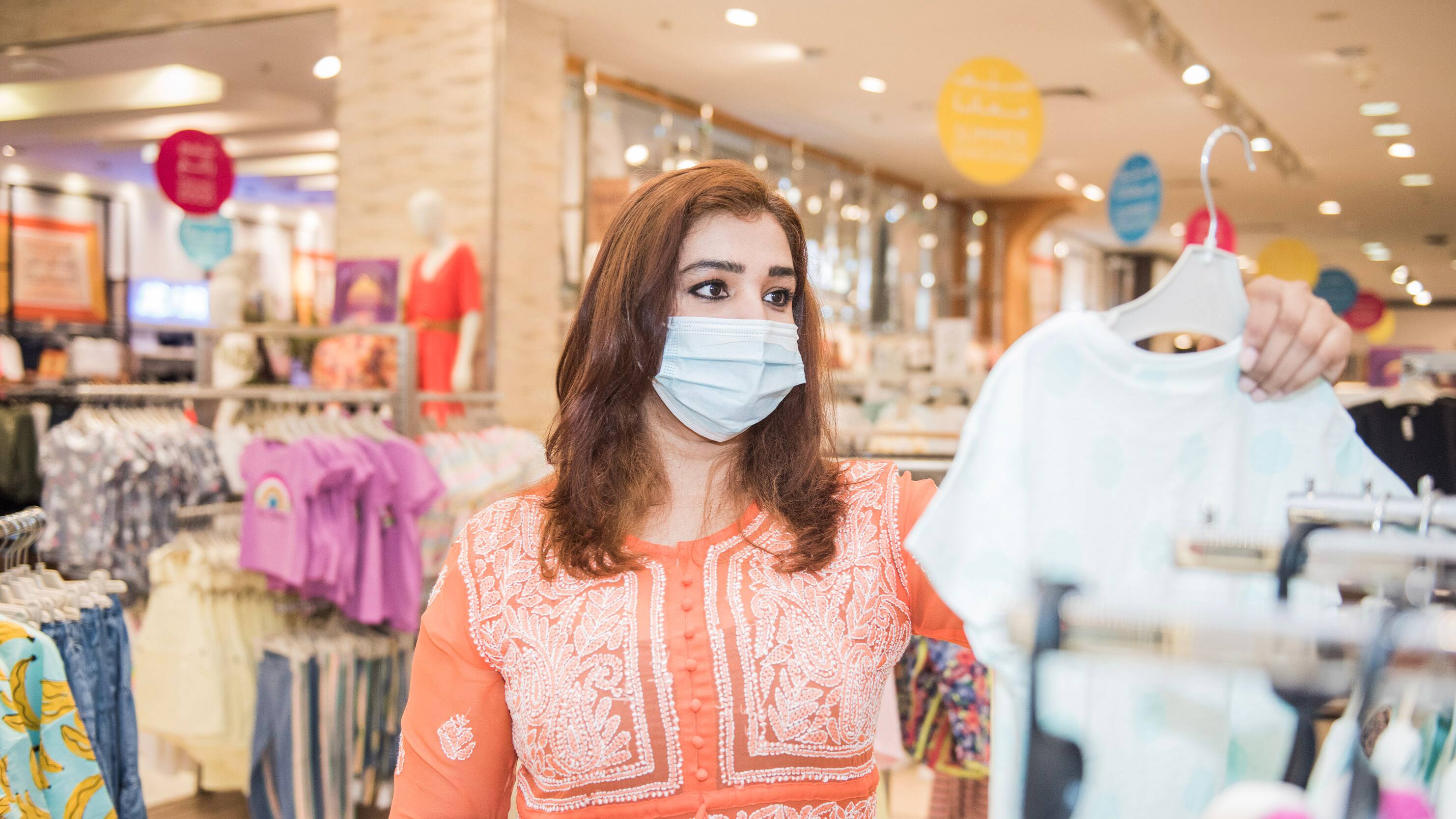 Ø¥Ø±Ø´Ø§Ø¯Ø§Øª Ø§ÙØ³ÙØ± Ø§ÙÙØªØ¹ÙÙØ© Ø¨ÙÙØ±ÙØ³ ÙÙØ±ÙÙØ§ Ø§ÙÙØ³ØªØ¬Ø¯ ÙÙÙÙØ¯ 19 Ø§ÙØ³ÙØ± Ø¥ÙÙ Ø¯Ø¨Ù