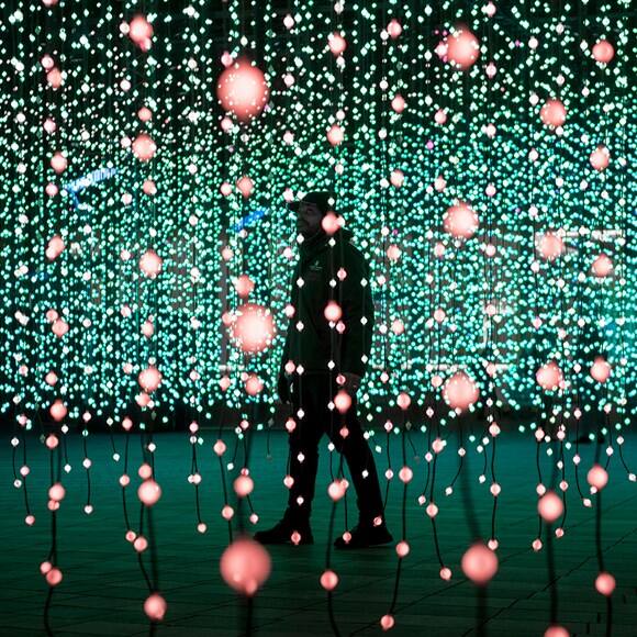 Dubai Light art installation Submergence