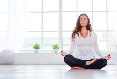 hero-dss-yoga-1560x1000